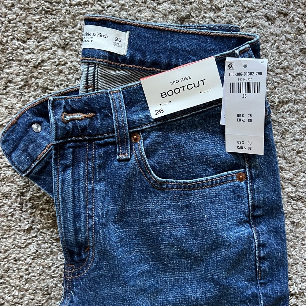 Abercrombie & Fitch Womens Bootcut Jeans - Picture 2 of 5